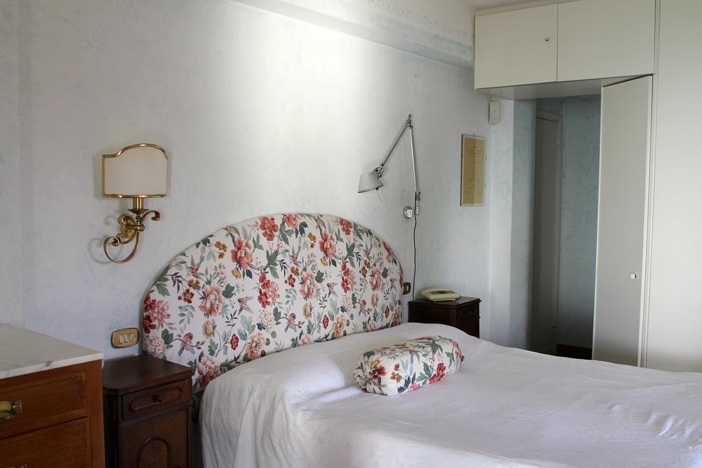 B&B Le Palme Ameglia Δωμάτιο φωτογραφία