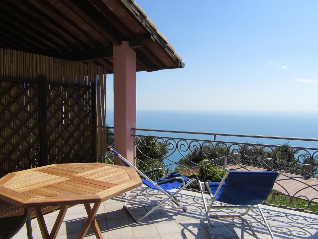 B&B Le Palme Ameglia Εξωτερικό φωτογραφία