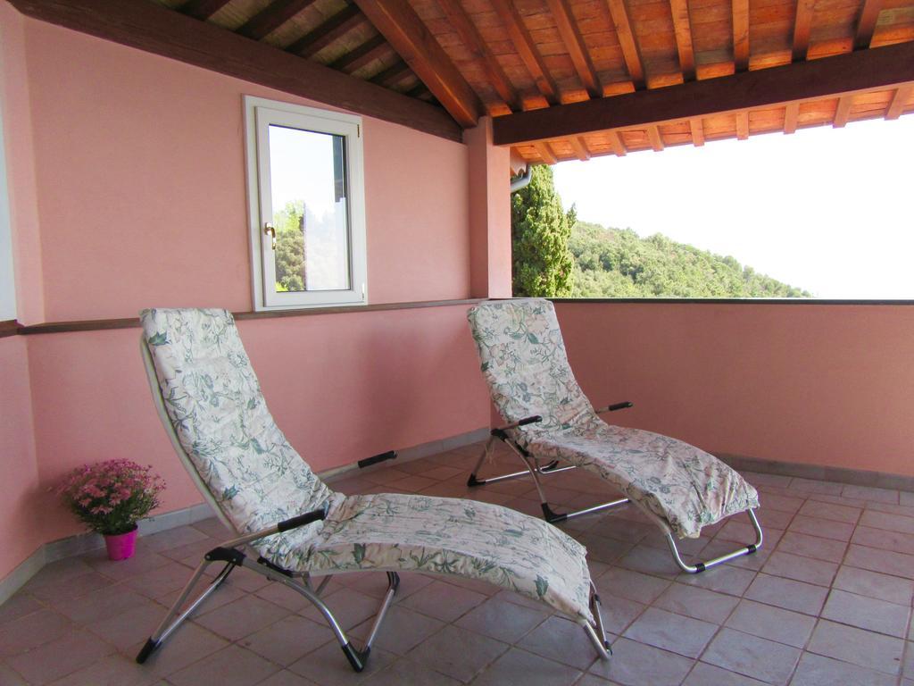B&B Le Palme Ameglia Εξωτερικό φωτογραφία