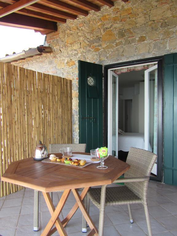 B&B Le Palme Ameglia Εξωτερικό φωτογραφία